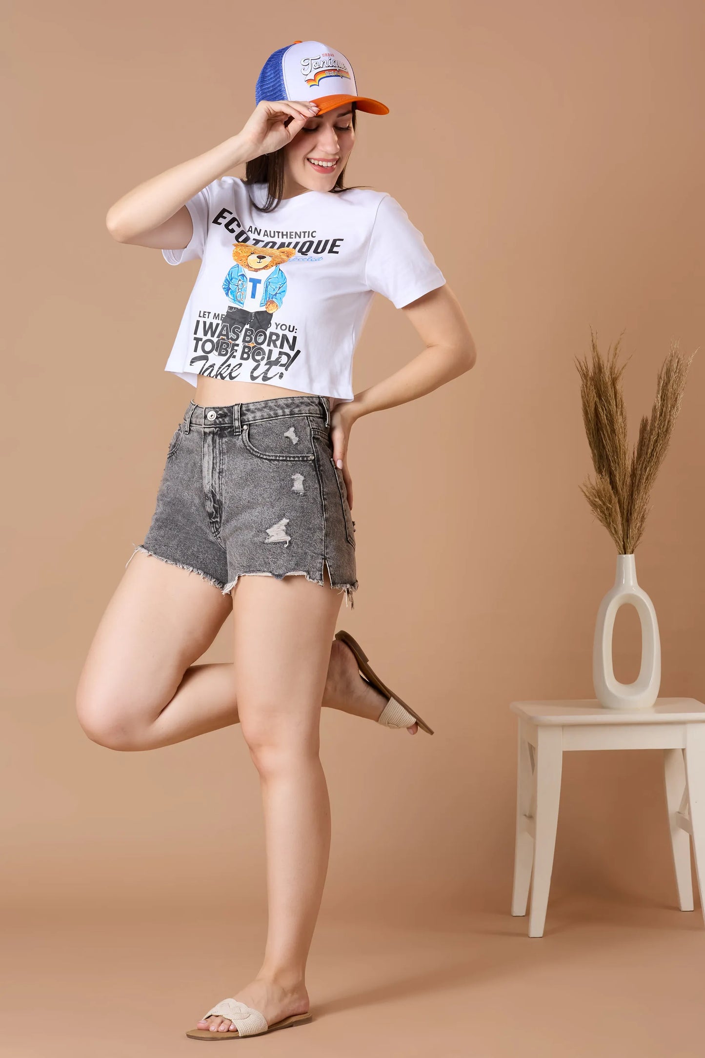 MUNCHKIN Shorty Cropped T-Shirt | Organic Cotton