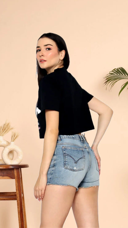 JISOO Shorty Cropped T-Shirt | Organic Cotton