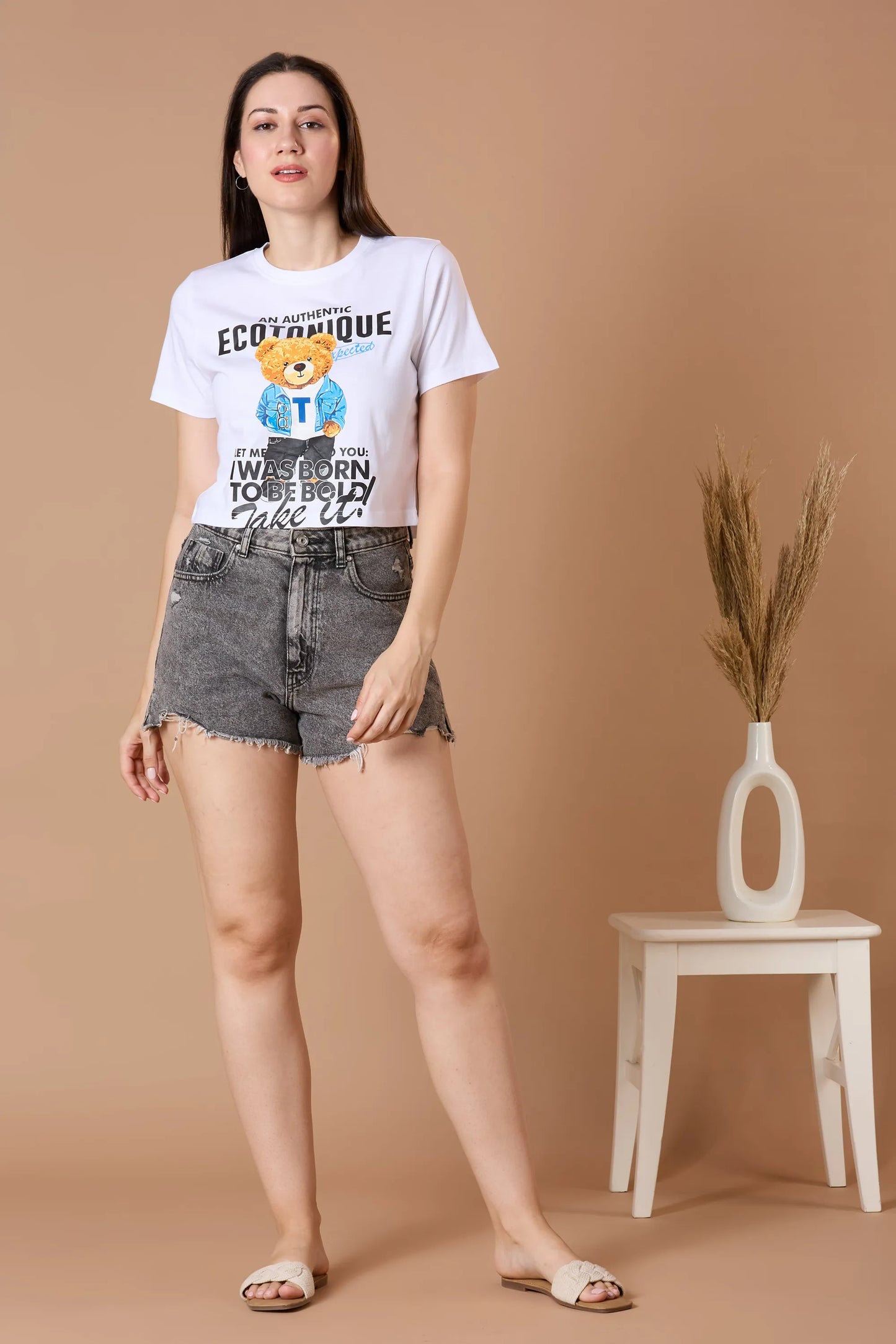 MUNCHKIN Shorty Cropped T-Shirt | Organic Cotton