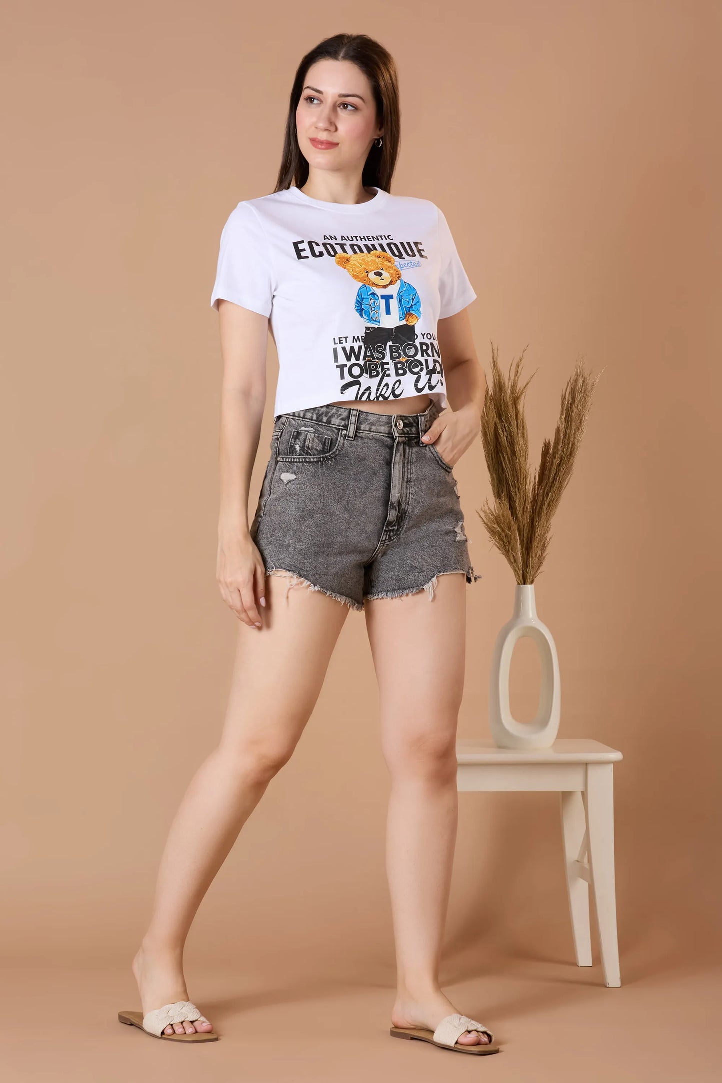 MUNCHKIN Shorty Cropped T-Shirt | Organic Cotton