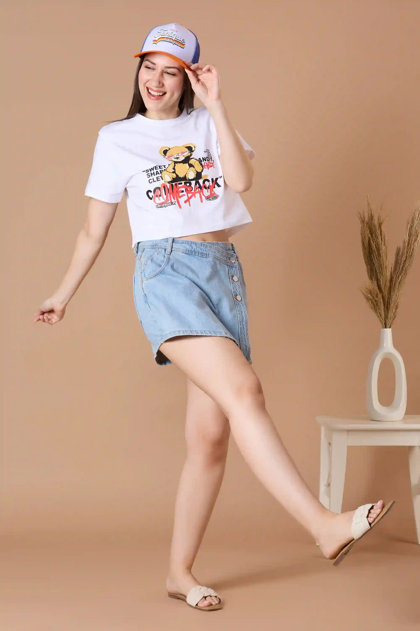 MOCCA Shorty Cropped T-Shirt | Organic Cotton